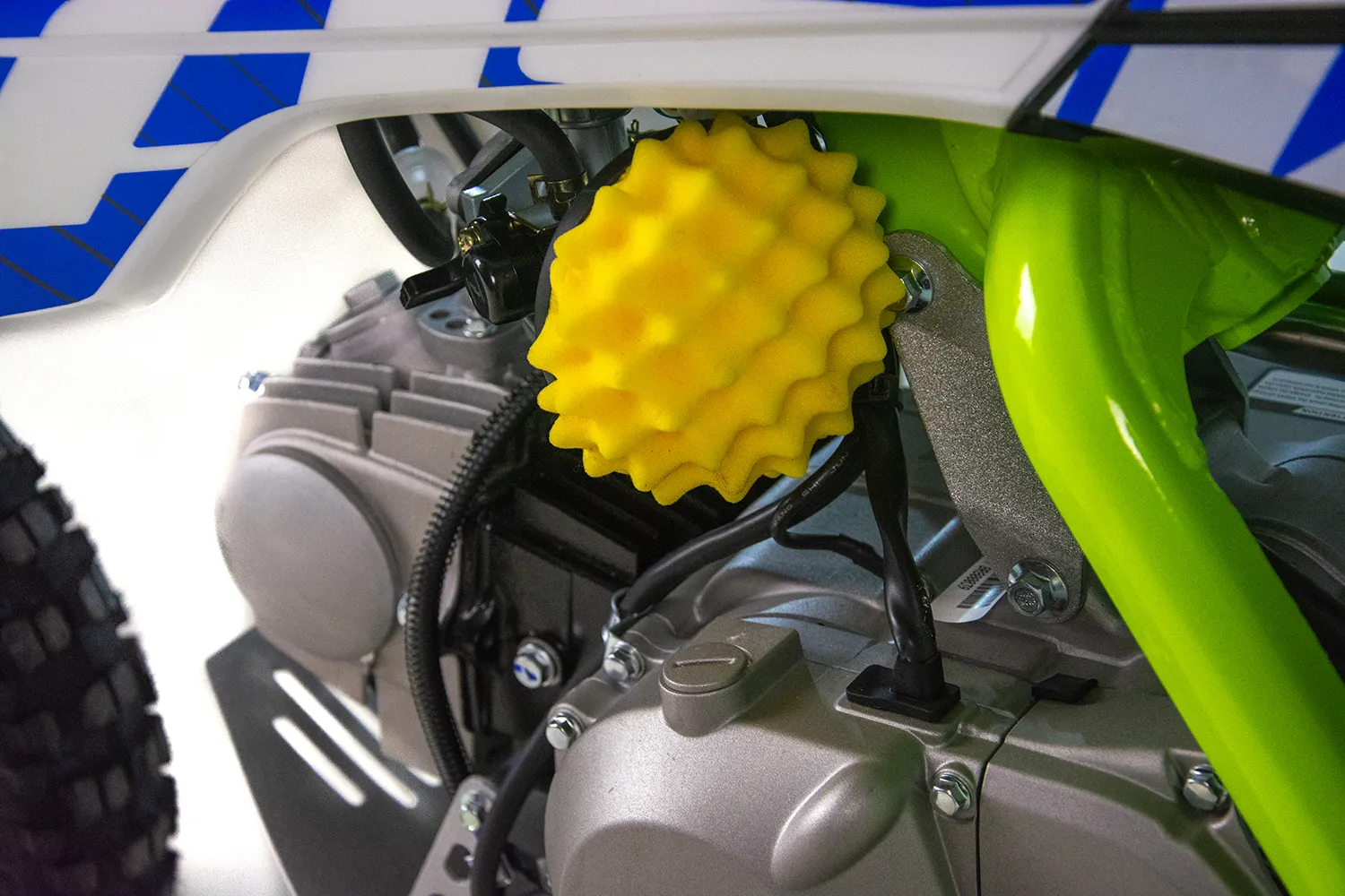 ASIX XB-28 / 125cc
