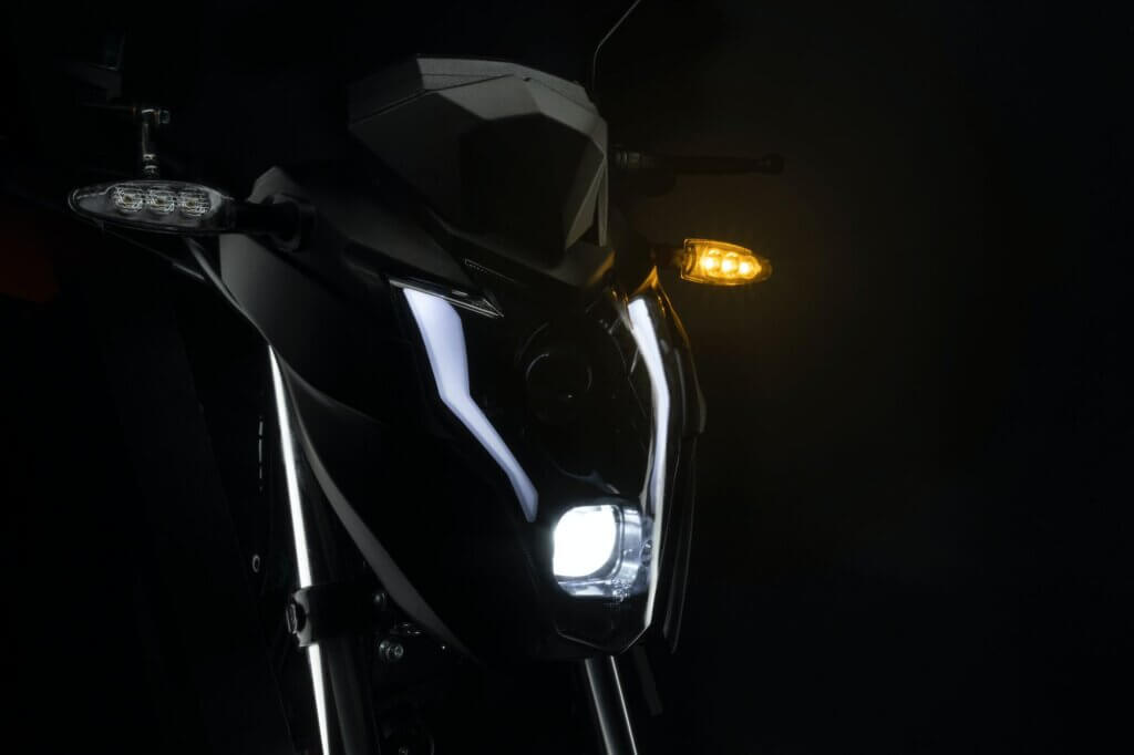 Junak 905 F