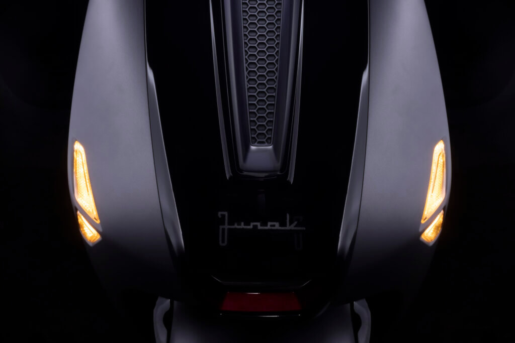 Junak Classico 125